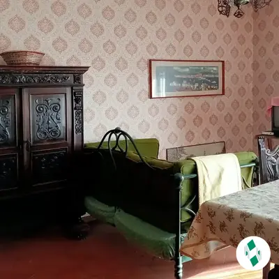 In zona centrale, casa semindipendente a Lenta